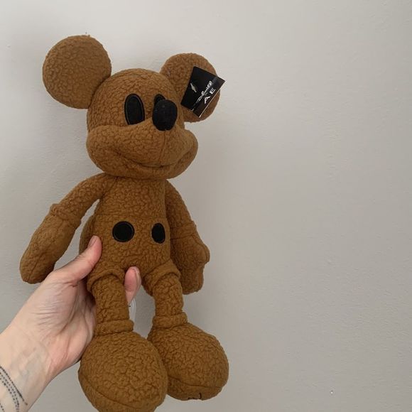 Limited Edition Disney x AE Monochromatic Mickey Mouse in a Teddy Fabric - Picture 8 of 11